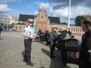 5.9.2012 Flagdag, Børsen foran Christiansborg